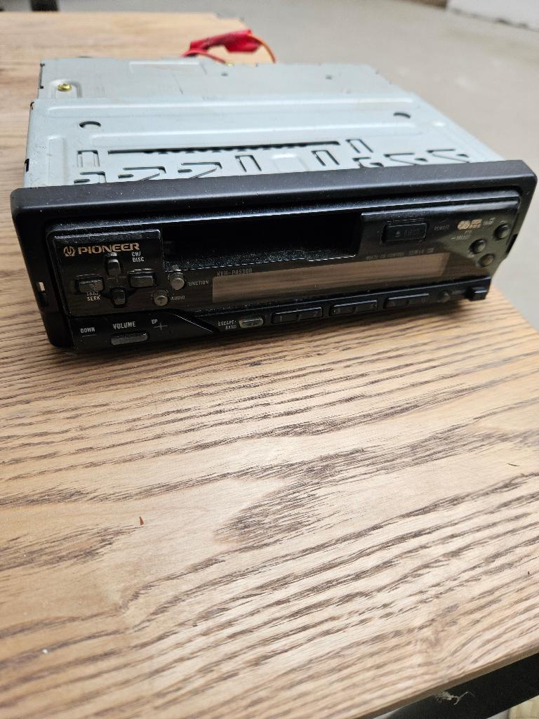 Auto radio pioneer, Ophalen, Gebruikt