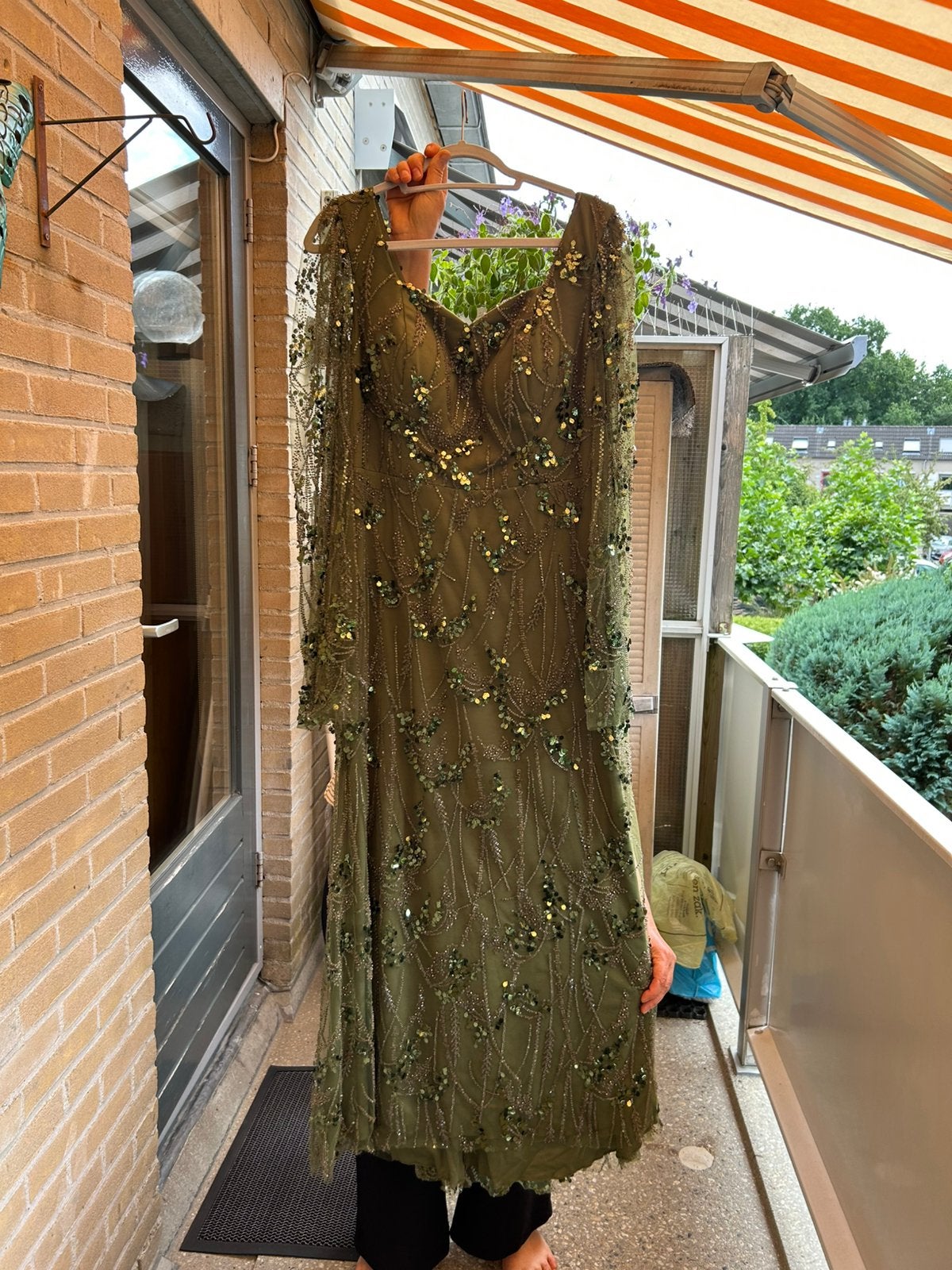 Feest jurken, Kleding | Dames, Gelegenheidskleding, Ophalen, Overige typen, Maat 46/48 (XL) of groter, Zo goed als nieuw