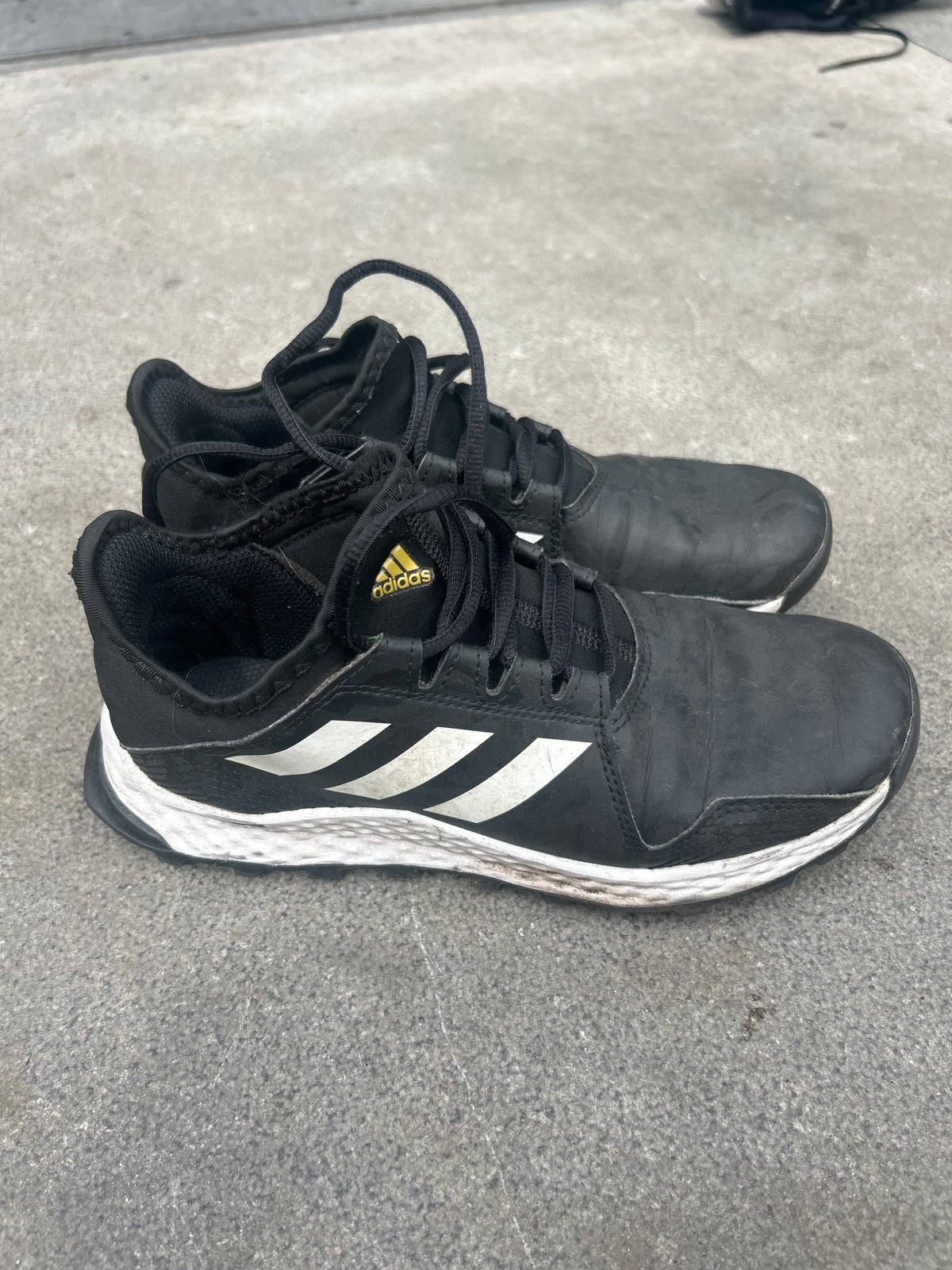 Adidas hockeyschoenen - Gebruikt, maar nog prima, Sport en Fitness, Hockey, Ophalen of Verzenden, Gebruikt, Schoenen