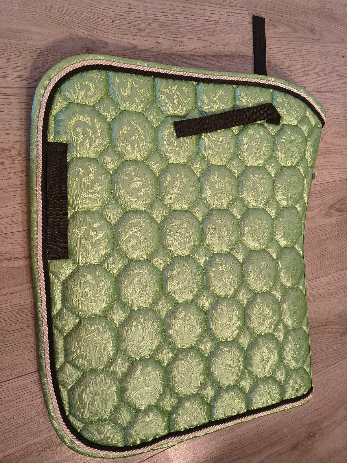 Nieuw groen dekje met reliëf, Ophalen of Verzenden