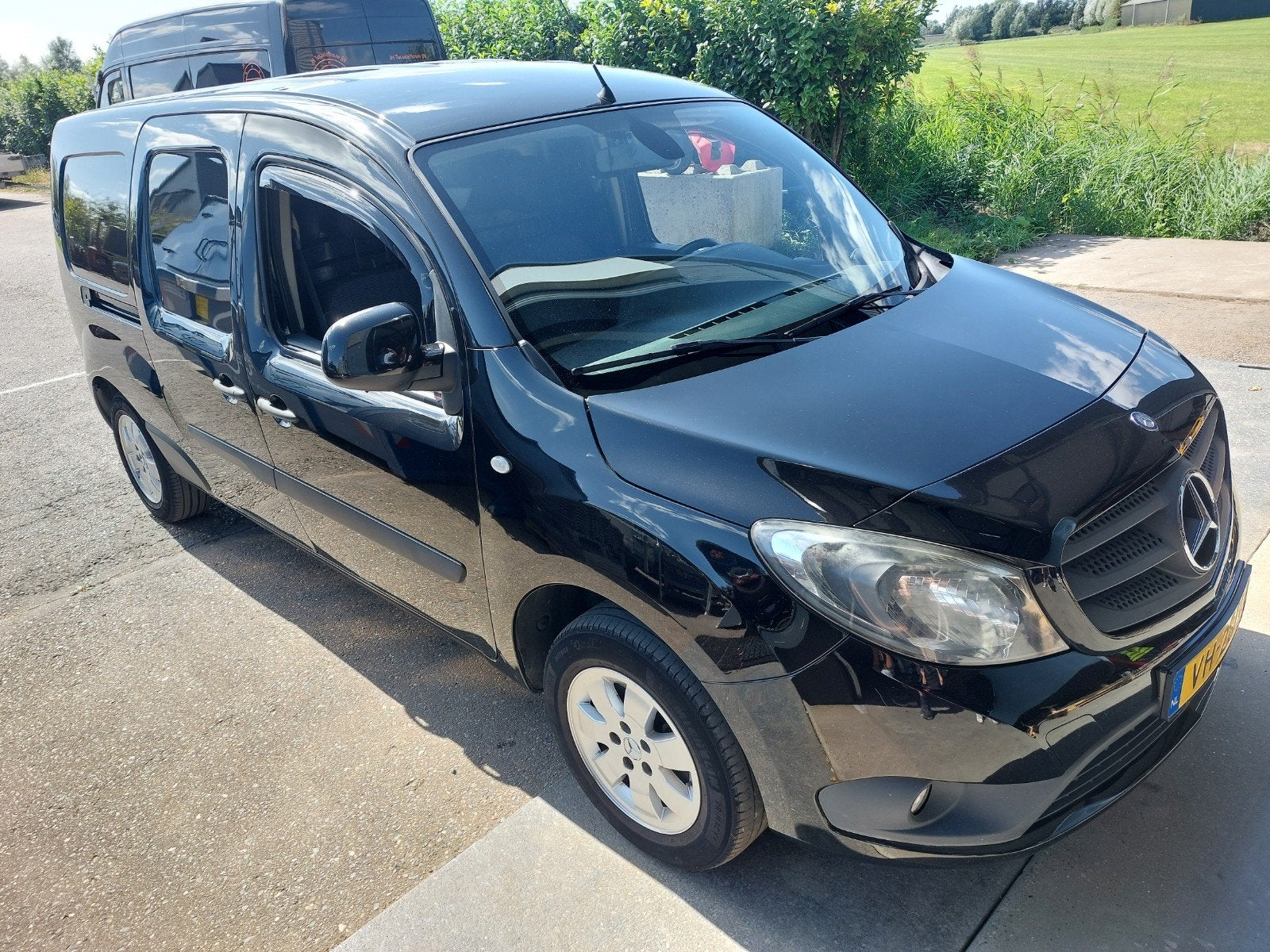 Mercedes-Benz Citan 1.5 CDI 66KW 2014, Auto's, Bestelauto's, Euro 5, Zwart, 4 cilinders, 715 kg