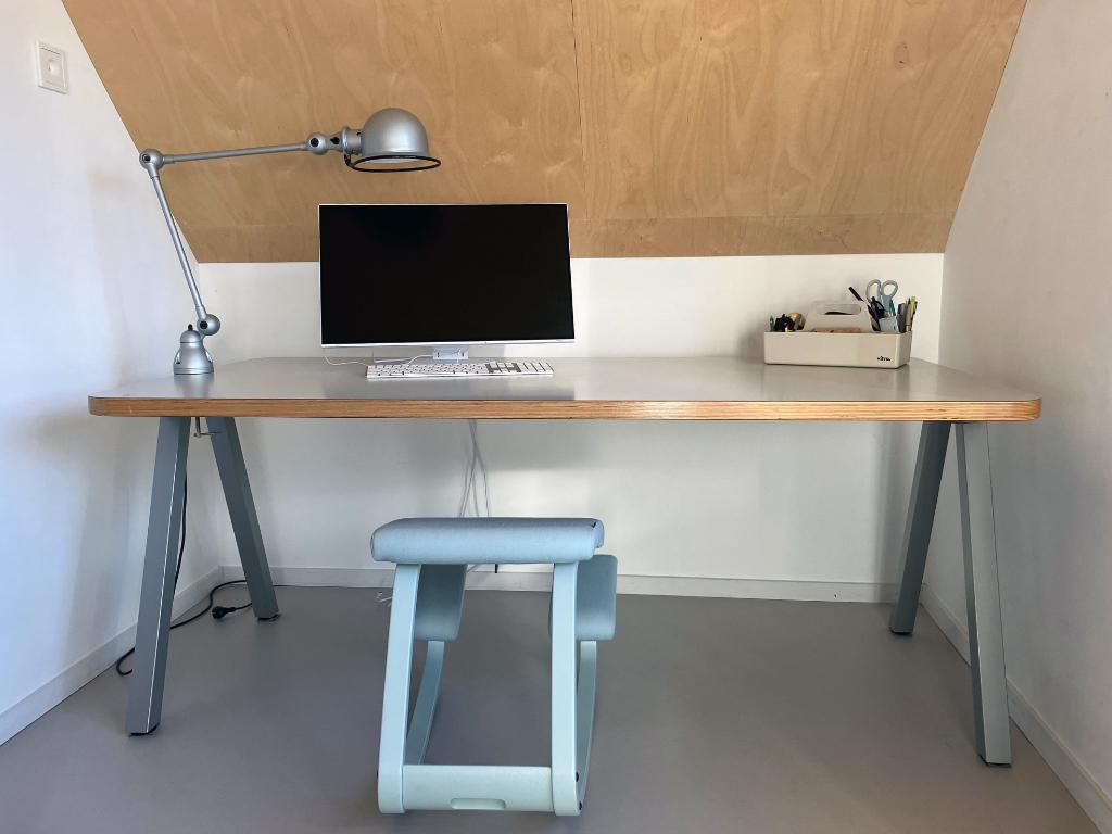 Bureau annex tafel Lost Boys Khodie Feiz voor Kembo, Hout, 180 cm, Zo goed als nieuw, Overige merken