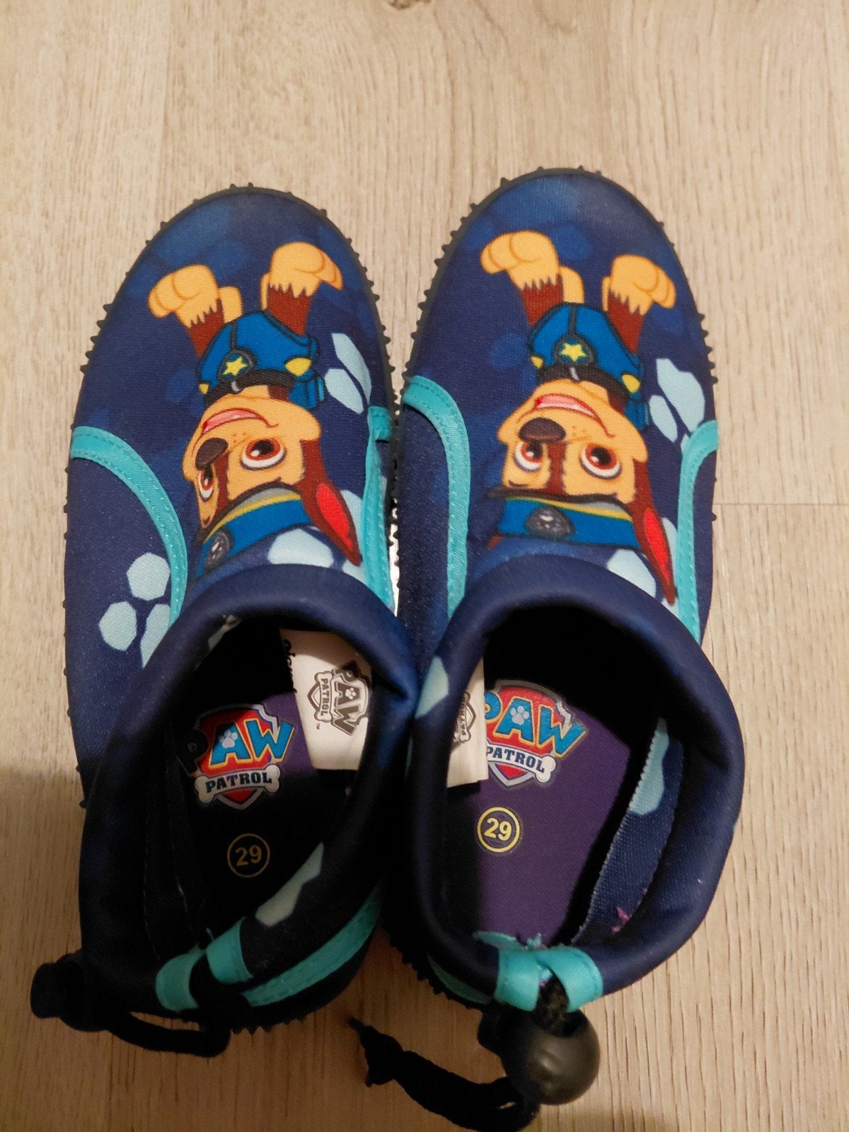 Paw petrol waterschoentjes maat 29, Kinderen en Baby's, Kinderkleding | Schoenen en Sokken, Ophalen of Verzenden
