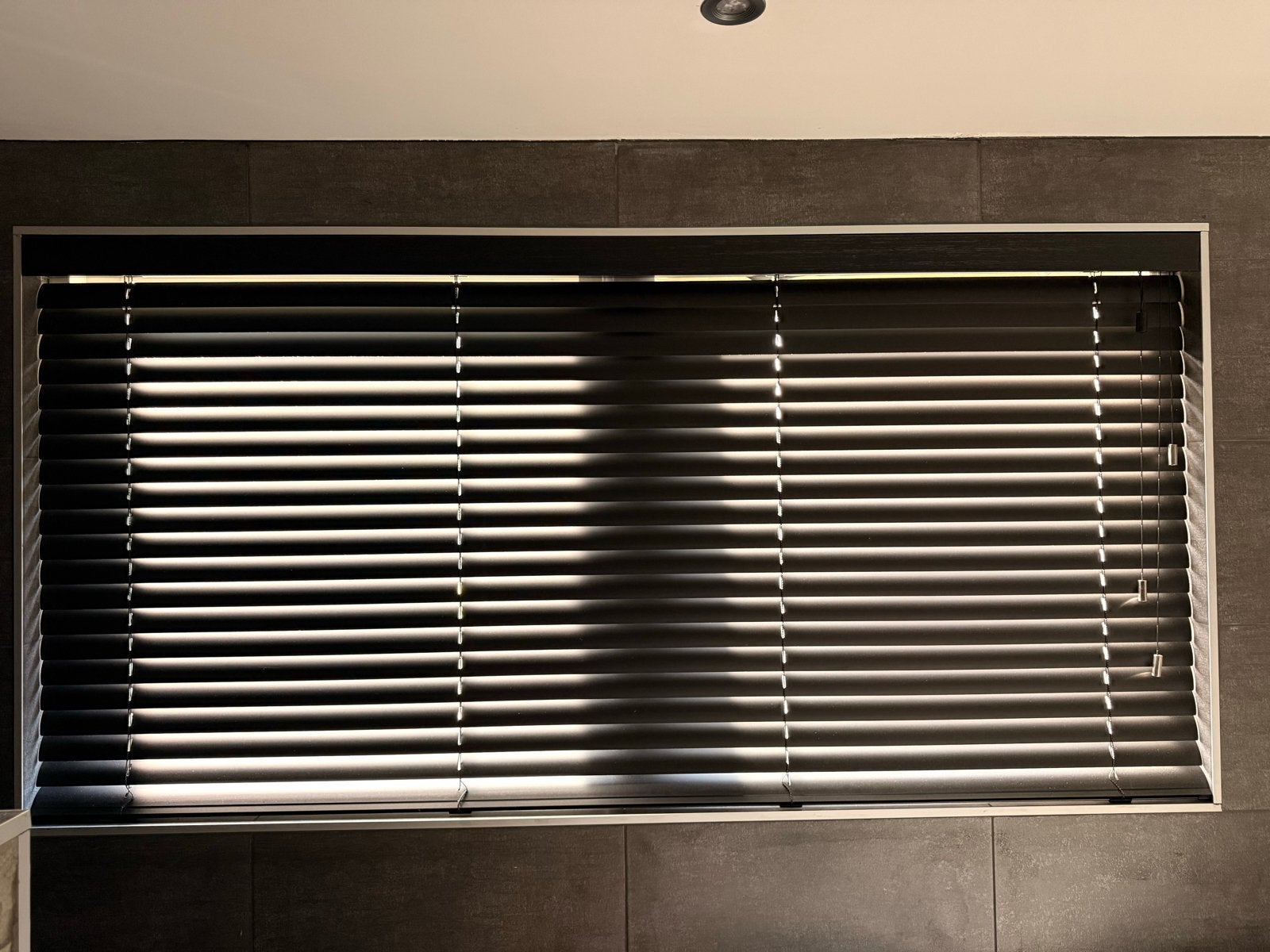 Luxaflex Jaloezie - Zwart, 194x95 cm, Ophalen, Zwart, Luxaflex, 194 cm