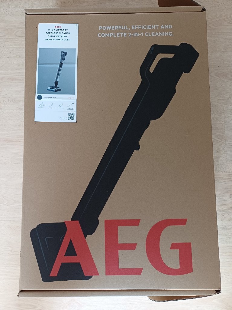 AEG 2-in-1 WetDry Draadloze Stofzuiger, Ophalen, Zo goed als nieuw, Inclusief accessoires