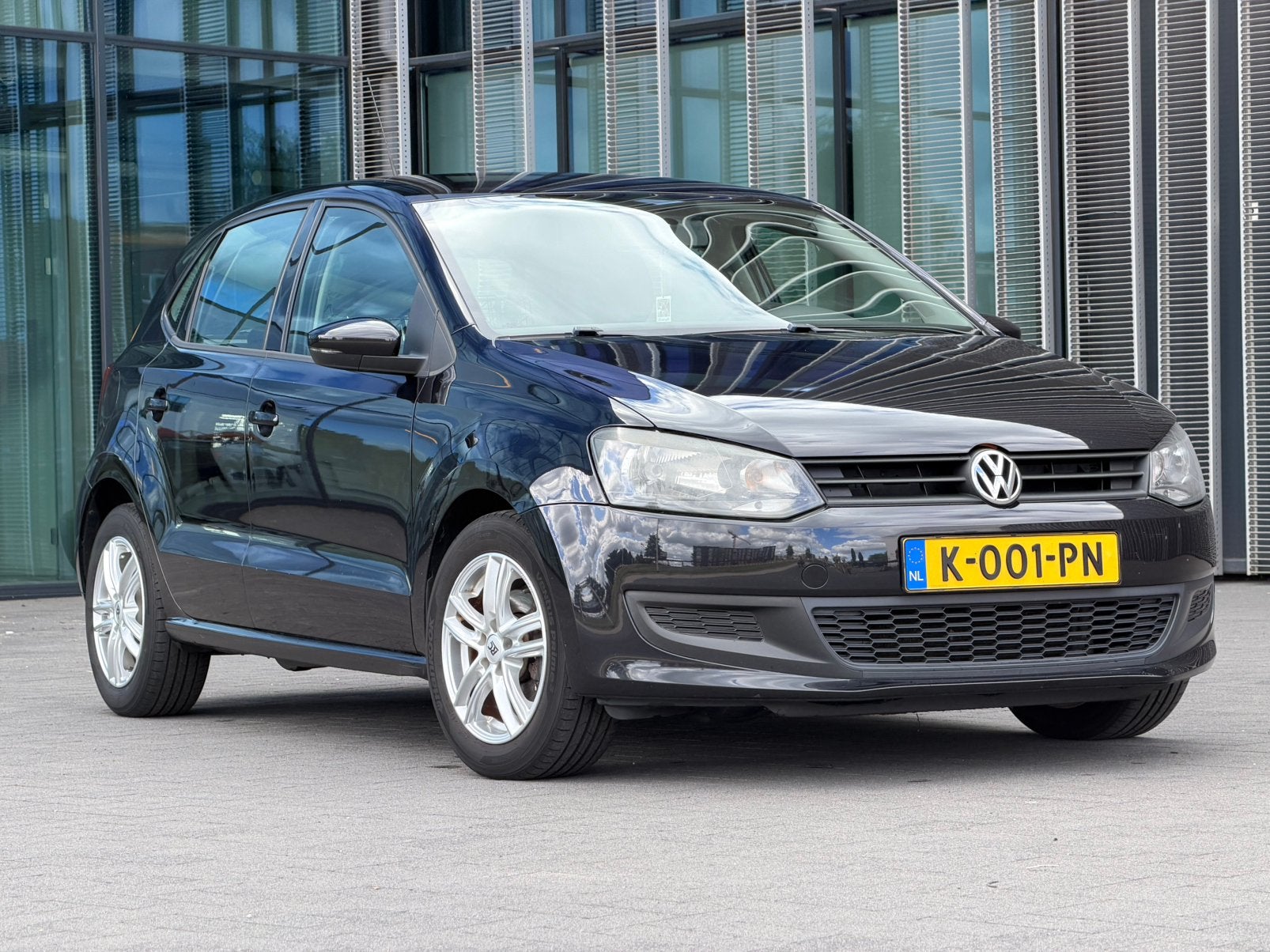 Volkswagen Polo 1.2 | 2012 | CarPlay | Airco | 5-deurs, Voorwielaandrijving, 967 kg, 40 €/maand, 1198 cc