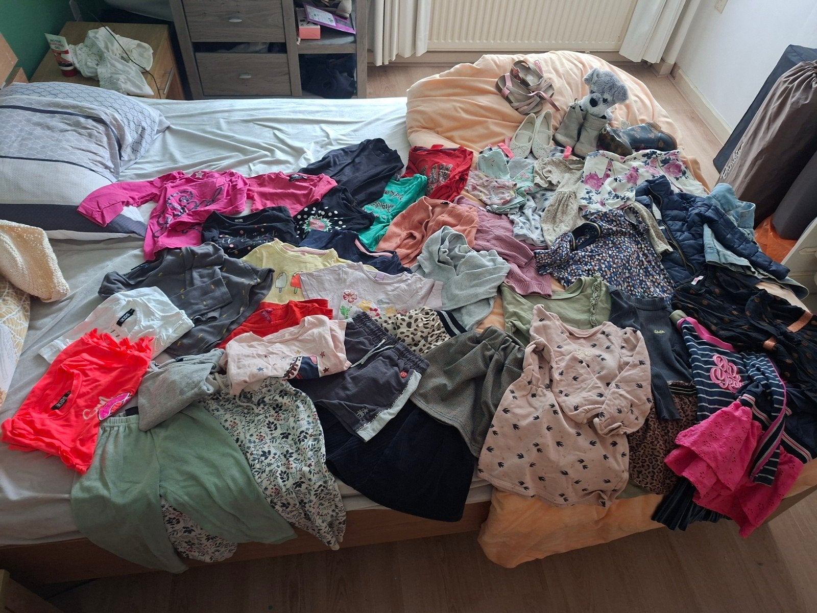 Voor het hele jaar meisjes kleding 98-104, meteen klaar!, Kinderen en Baby's, Kinderkleding | Maat 104, Verzenden, Zo goed als nieuw