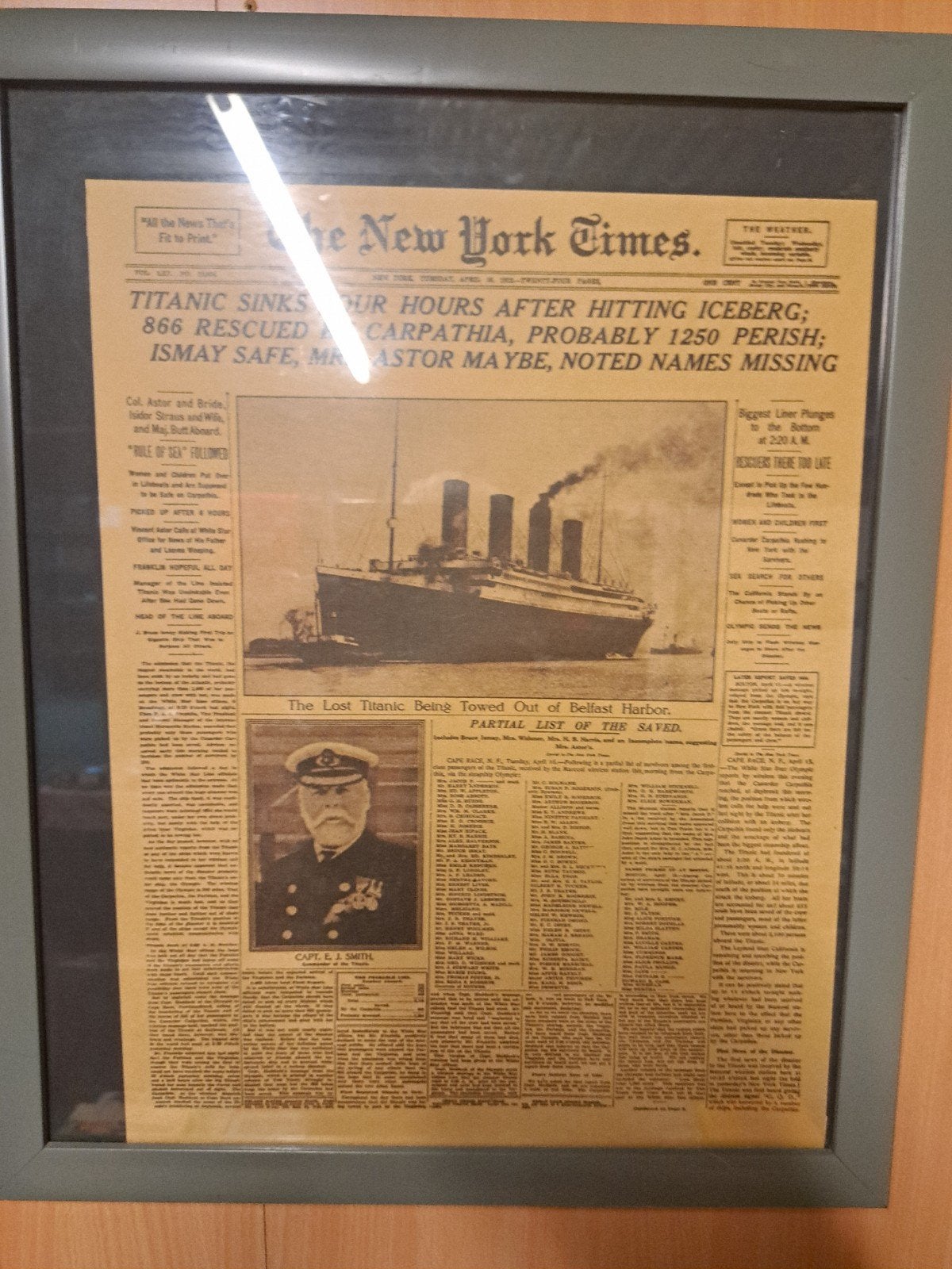 Historische New York Times krant: Titanic zinkt, Verzamelen, Ophalen of Verzenden, Voor 1920, Buitenland, Krant