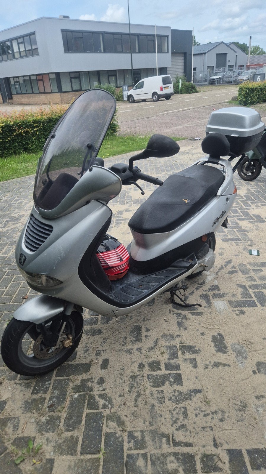 Peugeot elyseo, Fietsen en Brommers, Ophalen