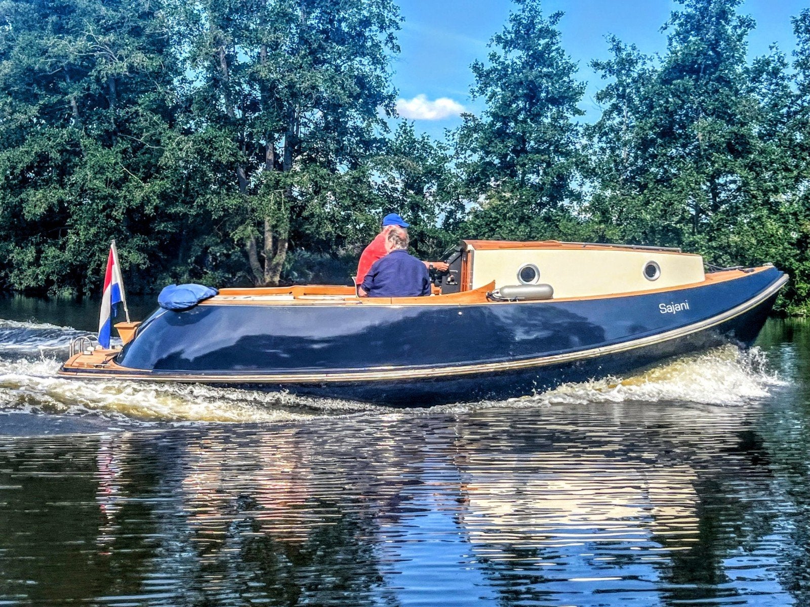 Cabinsloep ( Sajani )/ weekender / kampeersloep, Watersport en Boten, Gebruikt, Binnenboordmotor, Rondzit, Diesel