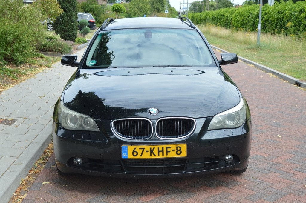 BMW 5-serie Touring 530d panoramadak/leer/navi, Auto's, LED verlichting, Achterwielaandrijving, Gebruikt, Zwart