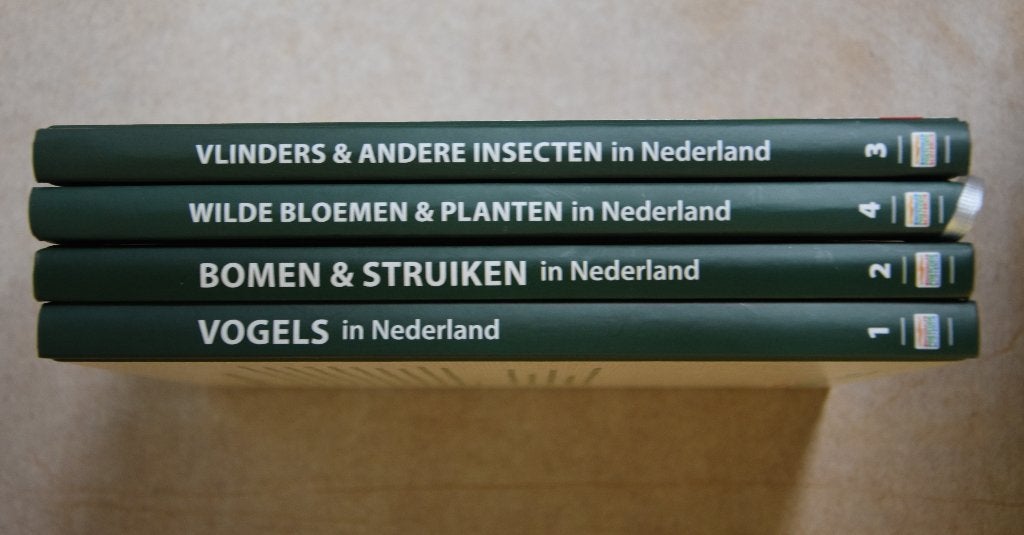 2 boeken vlinders vogels bomen wilde bloemen struiken NIEUW, Ophalen of Verzenden, Nieuw, Bloemen, Planten en Bomen, Natuurmonumenten