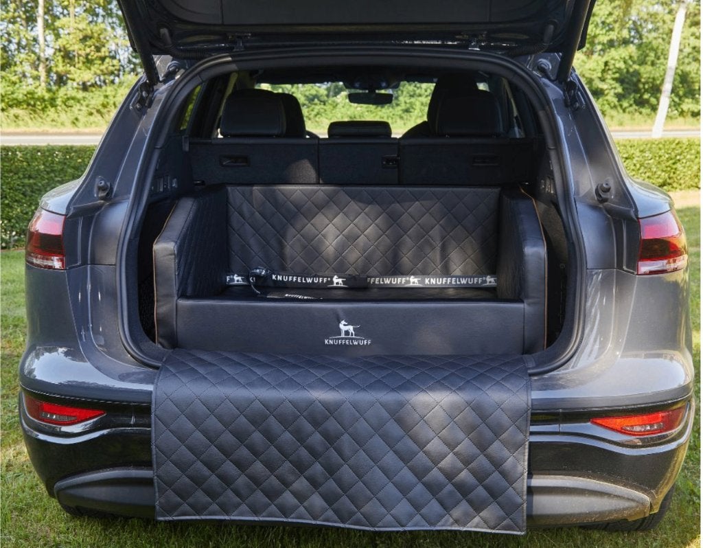 Auto Transportbox Hond | Zwart | Knuffelwuff | kofferbak, Ophalen, Zo goed als nieuw