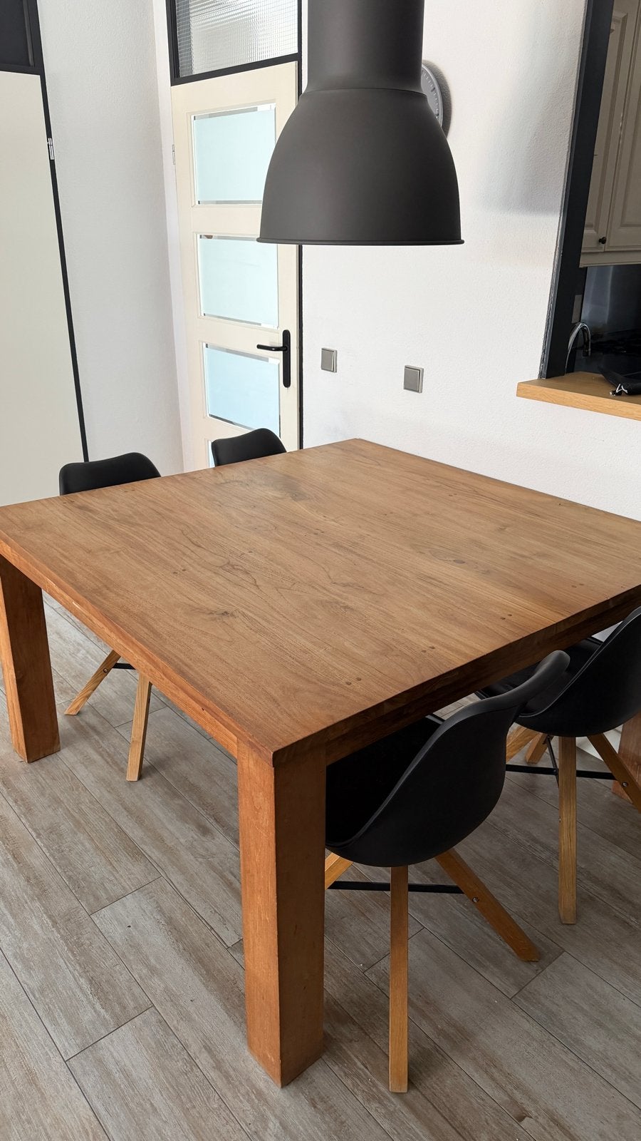 Teak eettafel 140x140 cm met 4 gratis stoelen, Huis en Inrichting, Tafels | Eettafels, Ophalen, Gebruikt, 100 tot 150 cm, Vier personen
