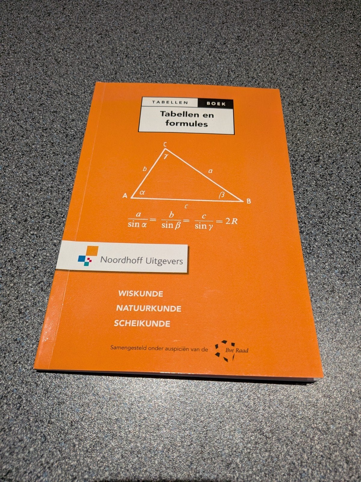 tabellen en formules boek, Ophalen, Gelezen
