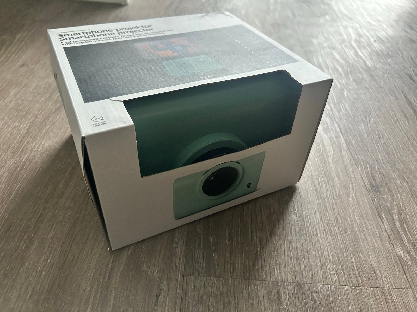 Smartphone projector - Nieuw in doos, Audio, Tv en Foto, Ophalen of Verzenden, Nieuw, Overige technologieën, Overige resoluties