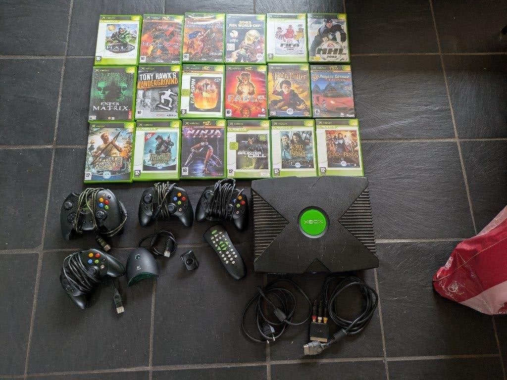 XBox original, Spelcomputers en Games, Spelcomputers | Xbox Original, Gebruikt, Met 3 controllers of meer, Met games, Ophalen