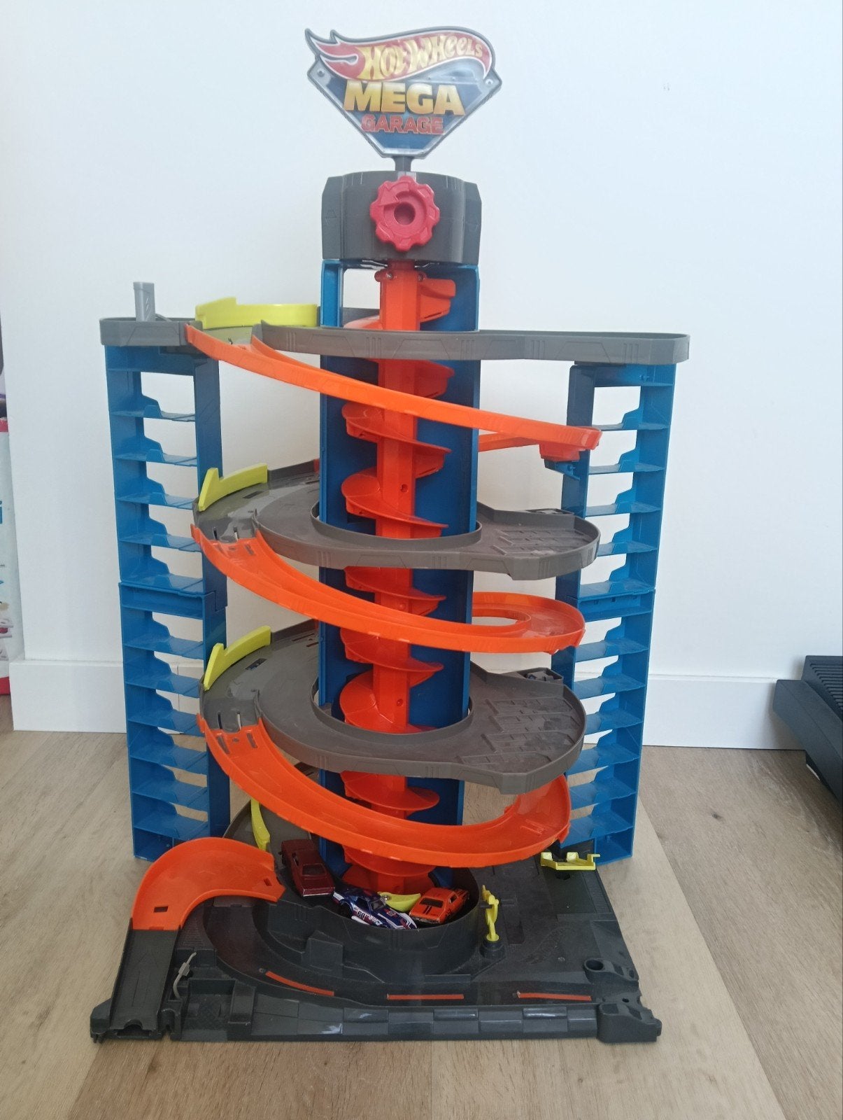 mega hot wheels garage, Kinderen en Baby's, Speelgoed | Racebanen, Ophalen, Gebruikt, Handmatig, Hot Wheels
