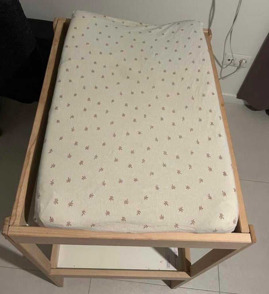 Verluiertafel met verluierkussen, Ophalen, 50 tot 70 cm, Nieuw, 75 tot 100 cm