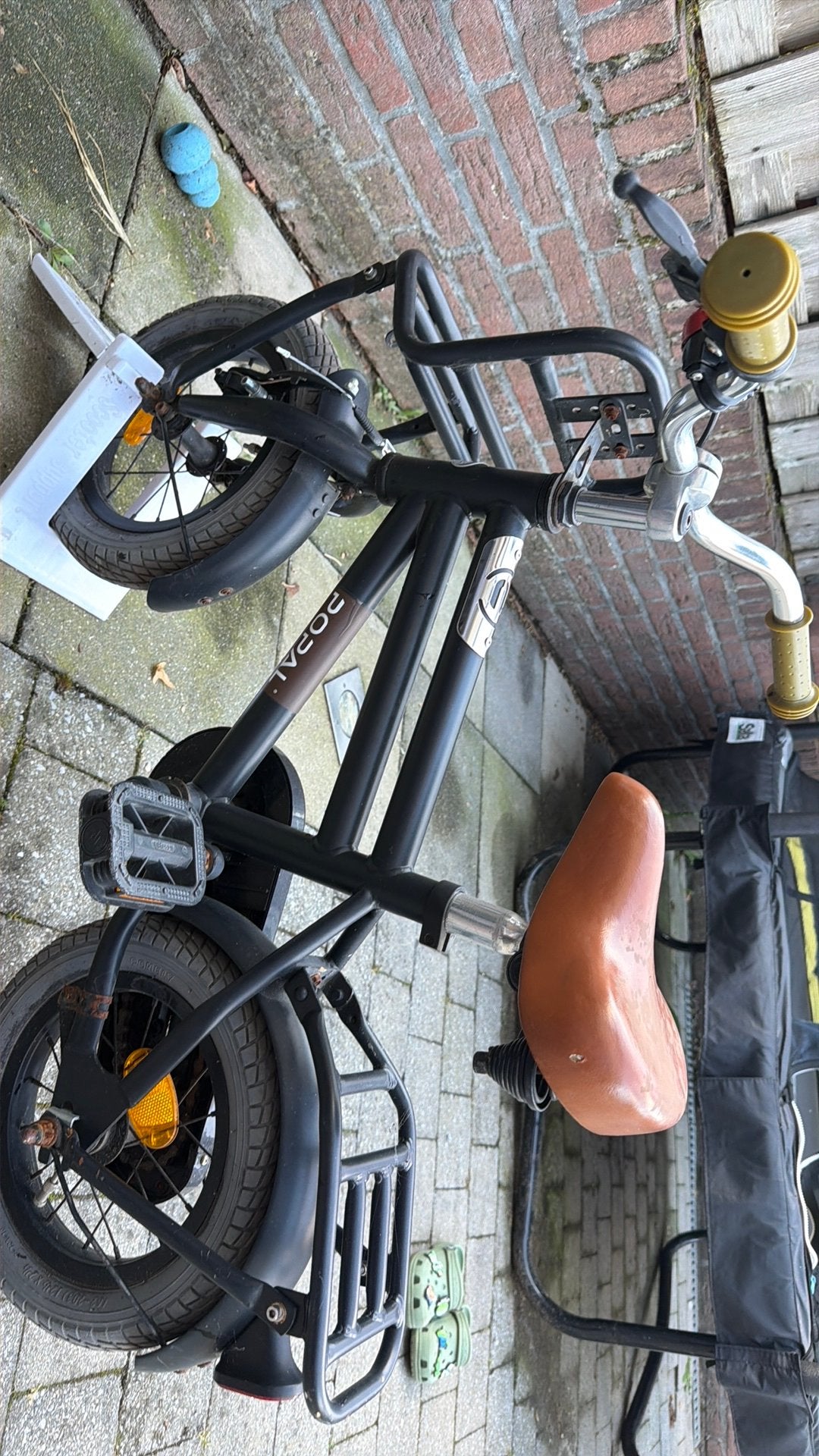 Gratis kinderfiets met zijwieltjes - Ideaal om te oefenen, Fietsen en Brommers, Fietsen | Kinderfietsjes, Terugtraprem, Zijwieltjes