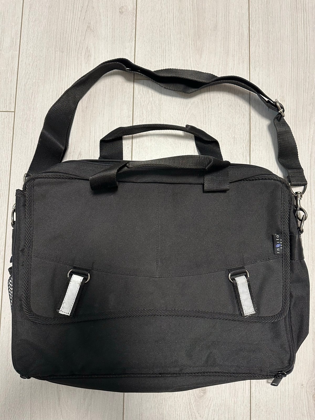 Zwarte Invito dames laptoptas - zo goed als nieuw, Ophalen of Verzenden, Zo goed als nieuw, Zwart, Overige typen