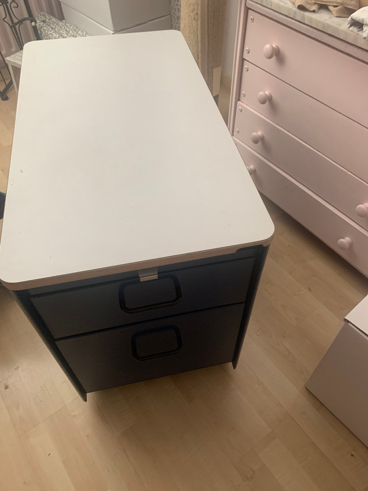 GISPEN BUREAU LADEKAST, Ophalen, 50 tot 100 cm, Zo goed als nieuw, 3 of 4 laden