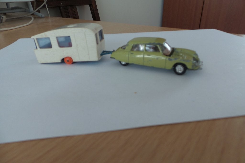 majorette citroen met caravan, Hobby en Vrije tijd, Ophalen of Verzenden, Gebruikt, Auto, Majorette