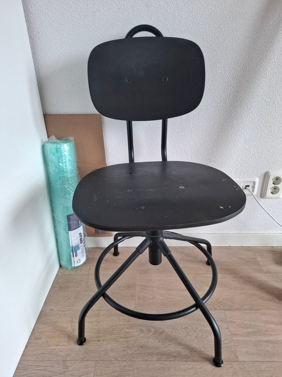 Zwarte bureaustoel met rugleuning - Ikea Kullaberg, Ophalen, Modern, Industrieel, Zwart, Eén