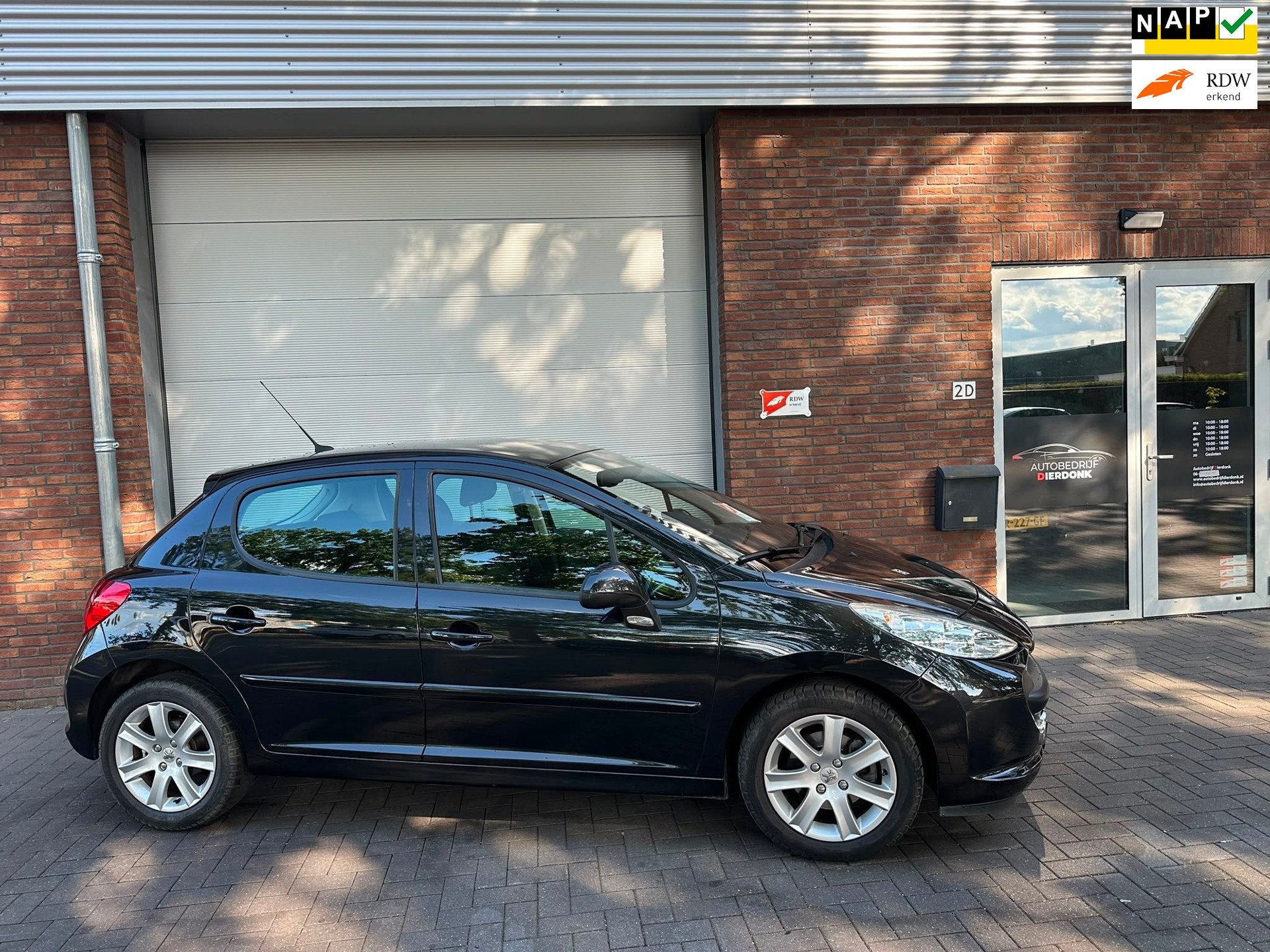 Peugeot 207 1.6 VTi XS Pack|AUTOMAAT|NIEUWE APK|AIRCO, Stof, Gebruikt, Zwart, 4 cilinders