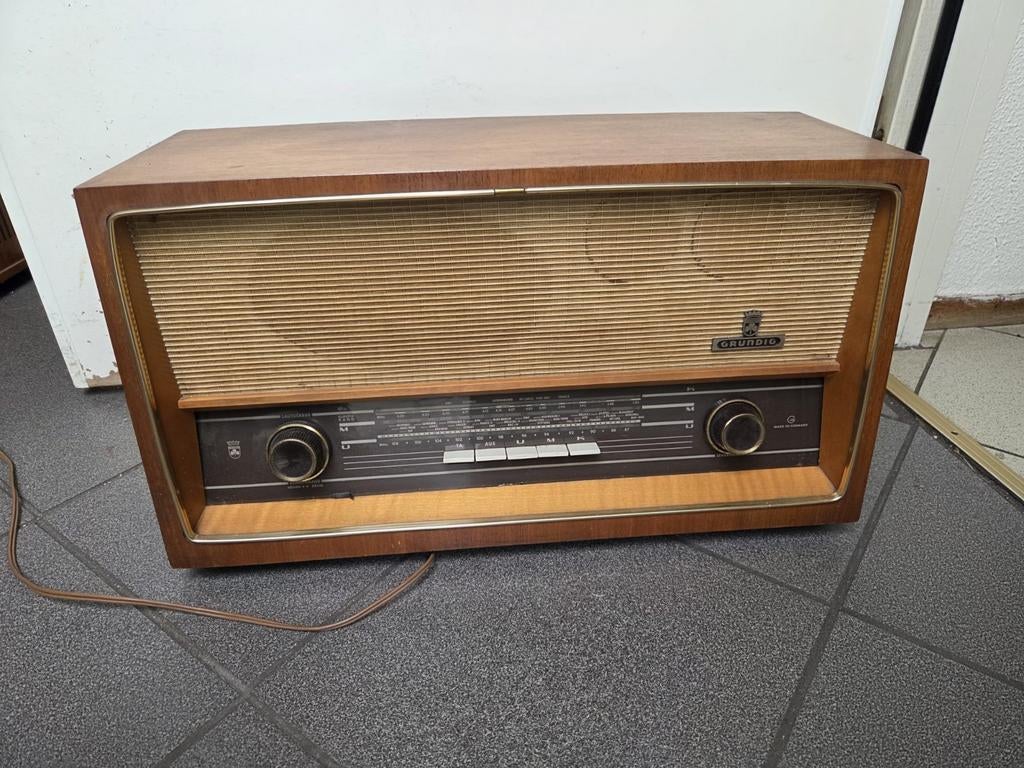 Antieke Grundig Radio - Vintage Houten Behuizing, Ophalen of Verzenden, Gebruikt, Radio