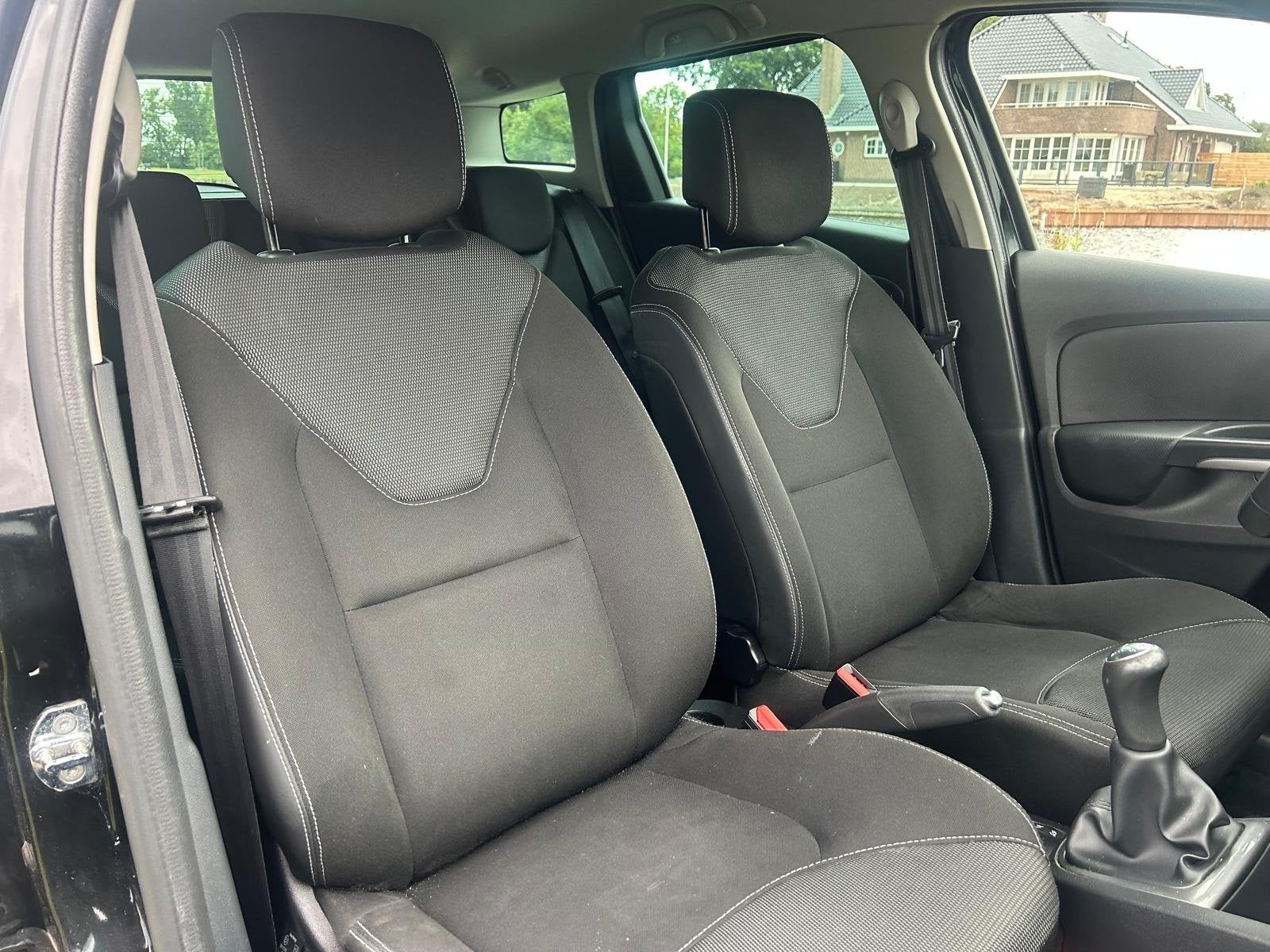Renault Clio Estate 0.9 TCe Night&Day | Parkeersensoren | Bl, Auto's, Voorwielaandrijving, Stof, Gebruikt, 580 kg