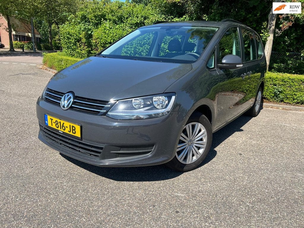 Volkswagen SHARAN 1.4 TSI Automaat / 7 persoons / sensoren /, Auto's, Volkswagen, 15 km/l, 4 cilinders, 7 stoelen, 1668 kg