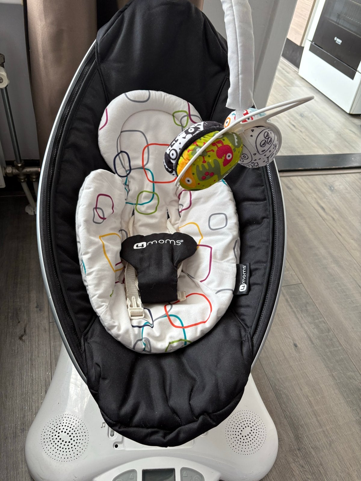 4moms mamaRoo 4.0 Babywipper met diverse standen, Ophalen, Zo goed als nieuw