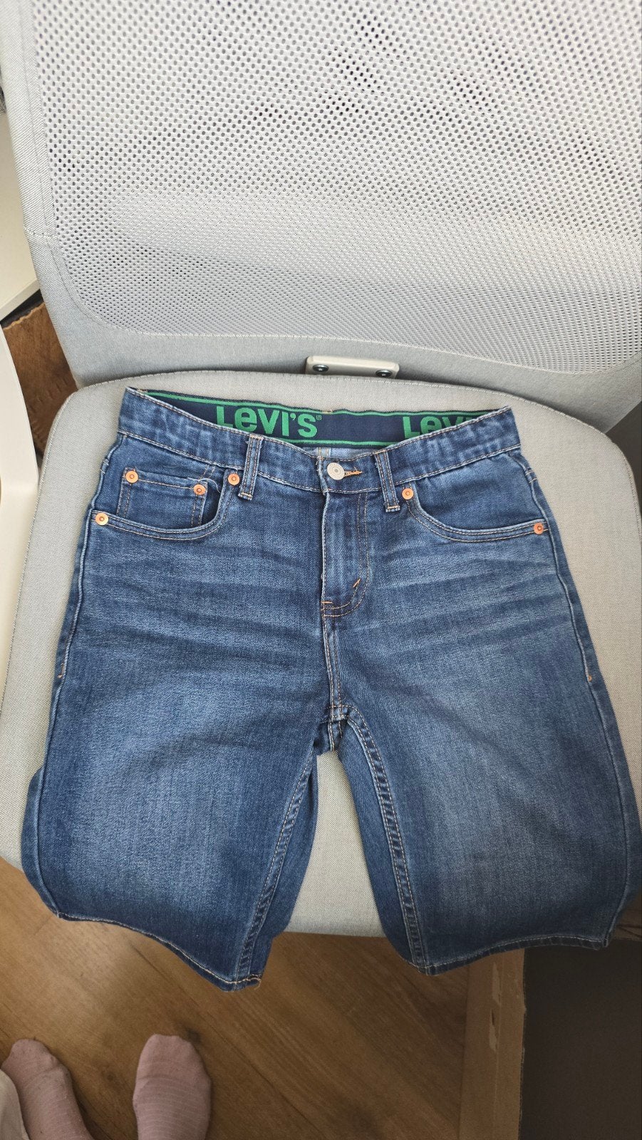 Levi's spijkerbroek shorts maat 12A, Ophalen of Verzenden, Zo goed als nieuw, Jongen