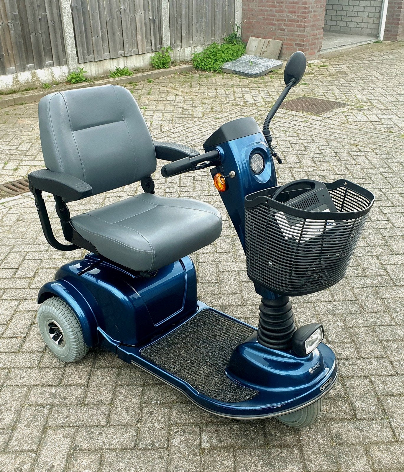 Nette scootmobiel merk Sterling Swift, Afkim Breeze, Afkim Breeze, 46 km of meer, 11 t/m 15 km/u
