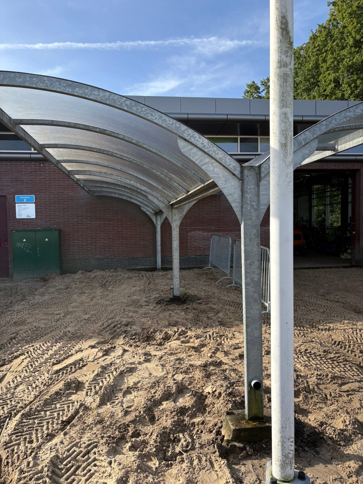 Fietsenstalling 8 m lang 3.5 m breed, Ophalen, Gebruikt