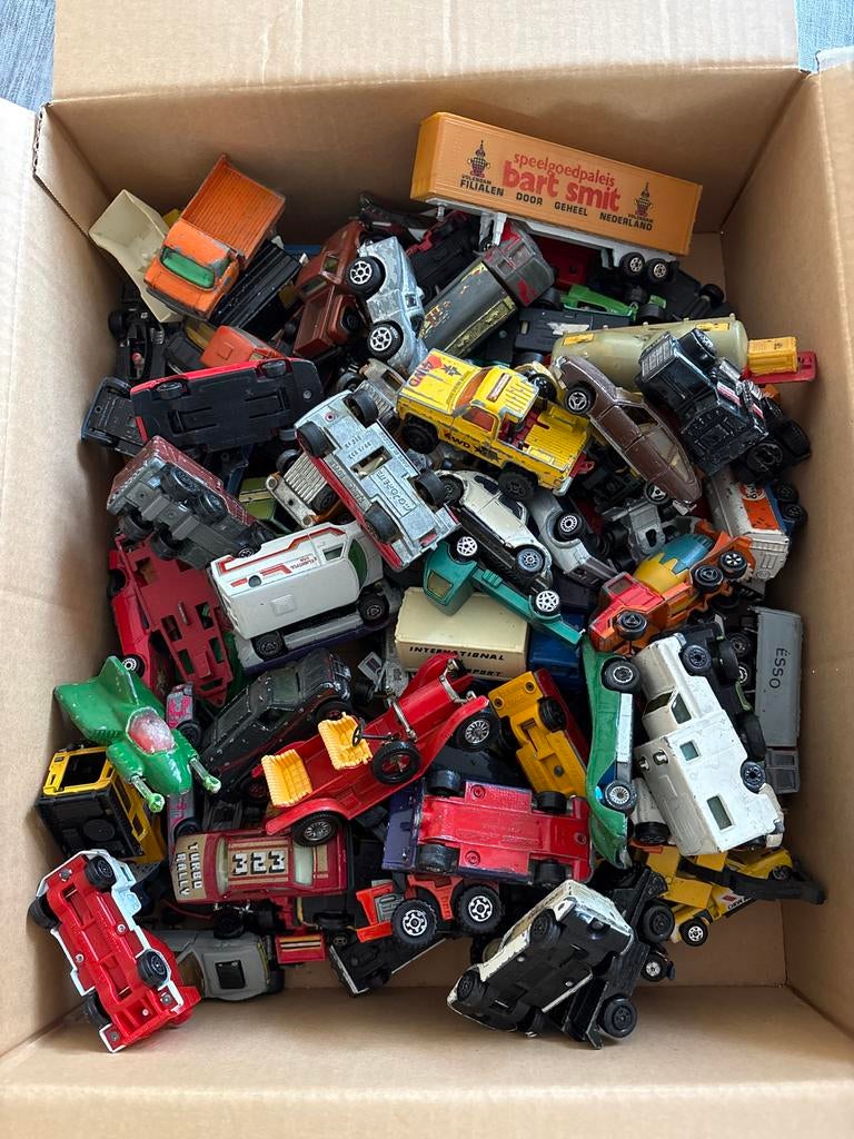 Verzameling modelauto's: Matchbox, Corgi, Majorette, Hot Whe, Gebruikt, 1:50 of kleiner, Auto, Ophalen