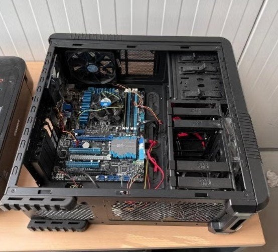 Coolermaster PC voor onderdelen, Computers en Software, Ophalen, Gebruikt