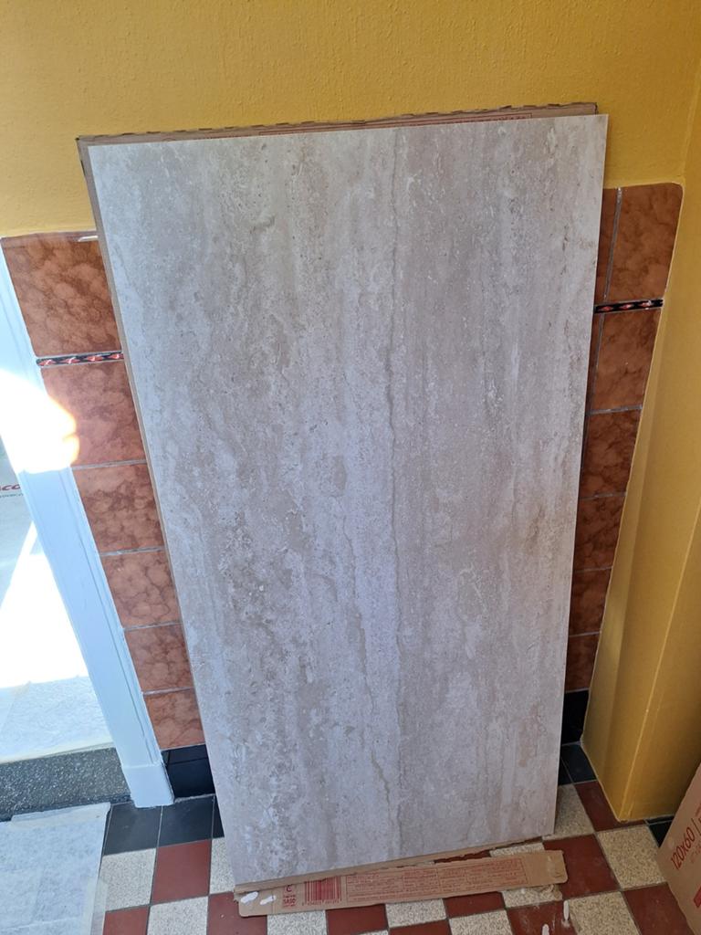 Restant tegels 60x120 cm, 60 cm of meer, Nieuw, Ophalen of Verzenden, Minder dan 5 m²