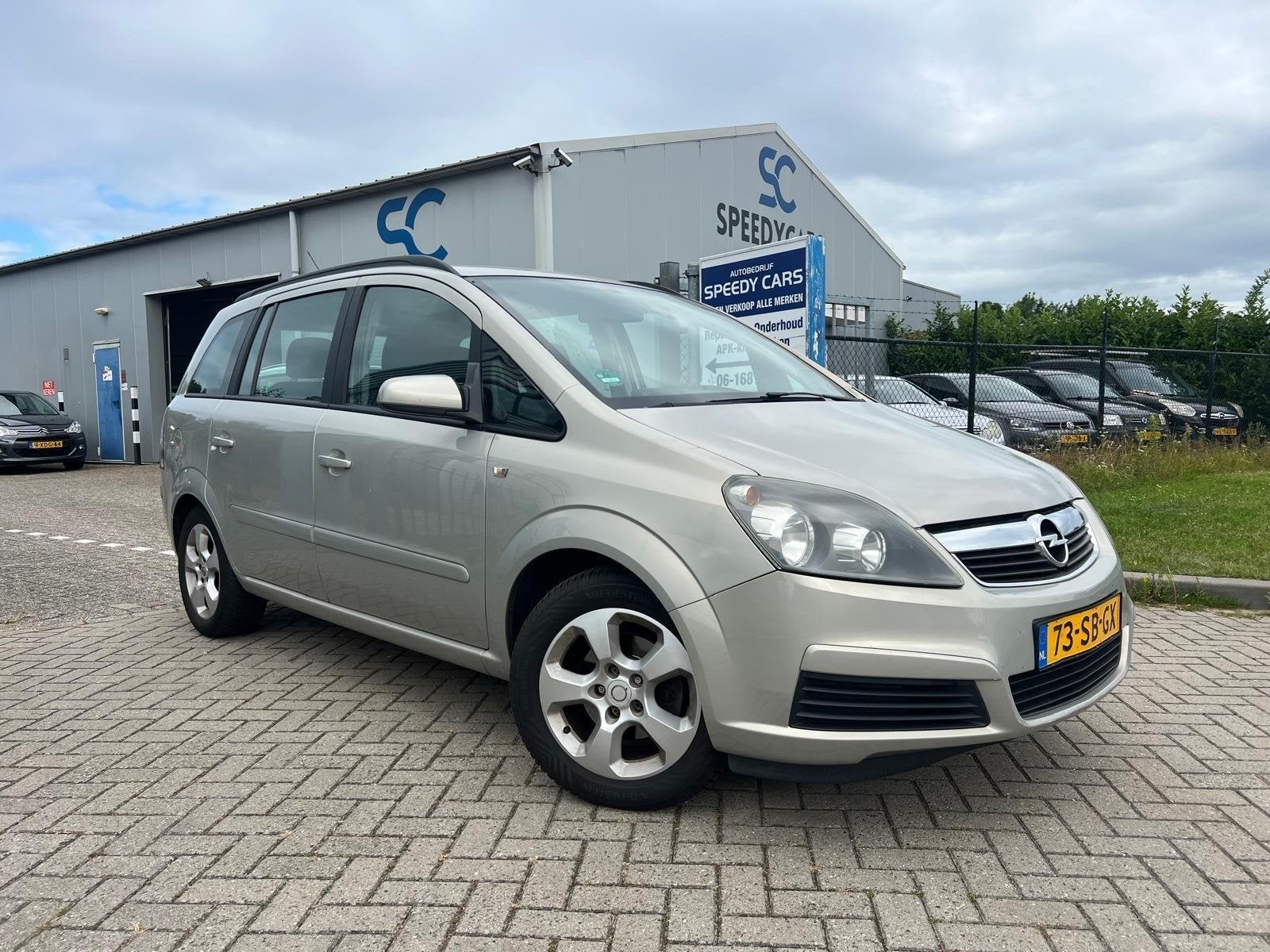 Opel Zafira 1.8 Executive 7Persoons Cruise Airco Trekhaak, Stof, Gebruikt, 4 cilinders, Origineel Nederlands