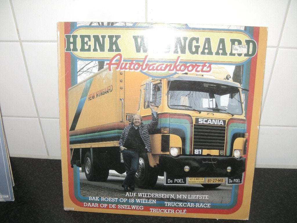 Foto 8 van 7 x LP Henk Wijngaard