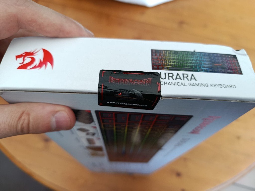 Redragon Surara K582 RGB mechanisch gaming toetsenbord, Computers en Software, Toetsenborden, Redragon, Gaming toetsenbord, Nieuw
