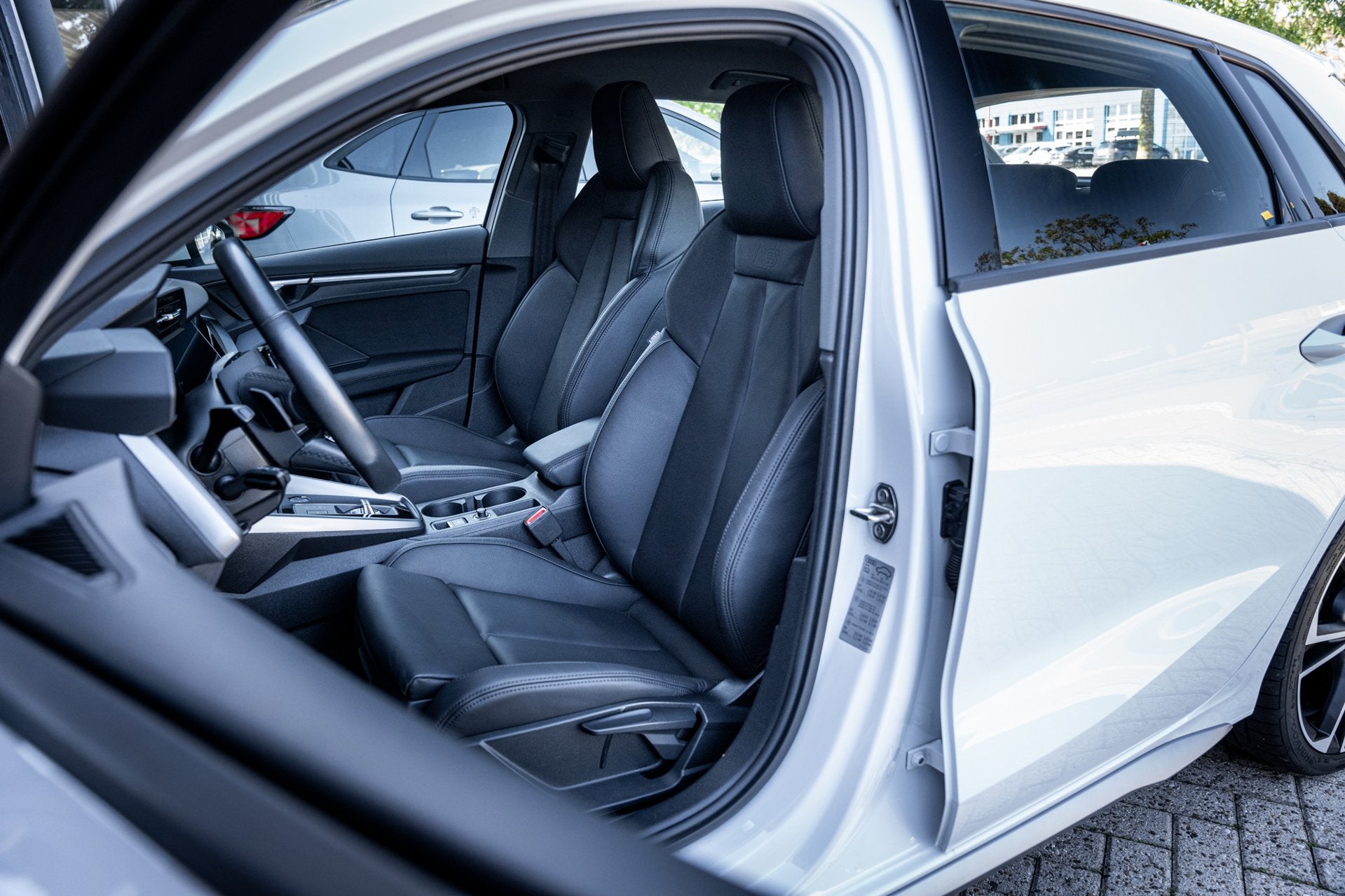 Audi A3 Sportback 40 TFSI e Advanced edition|3X S-Line|Leder, 1525 kg, Gebruikt, Wit, Hybride Elektrisch/Benzine