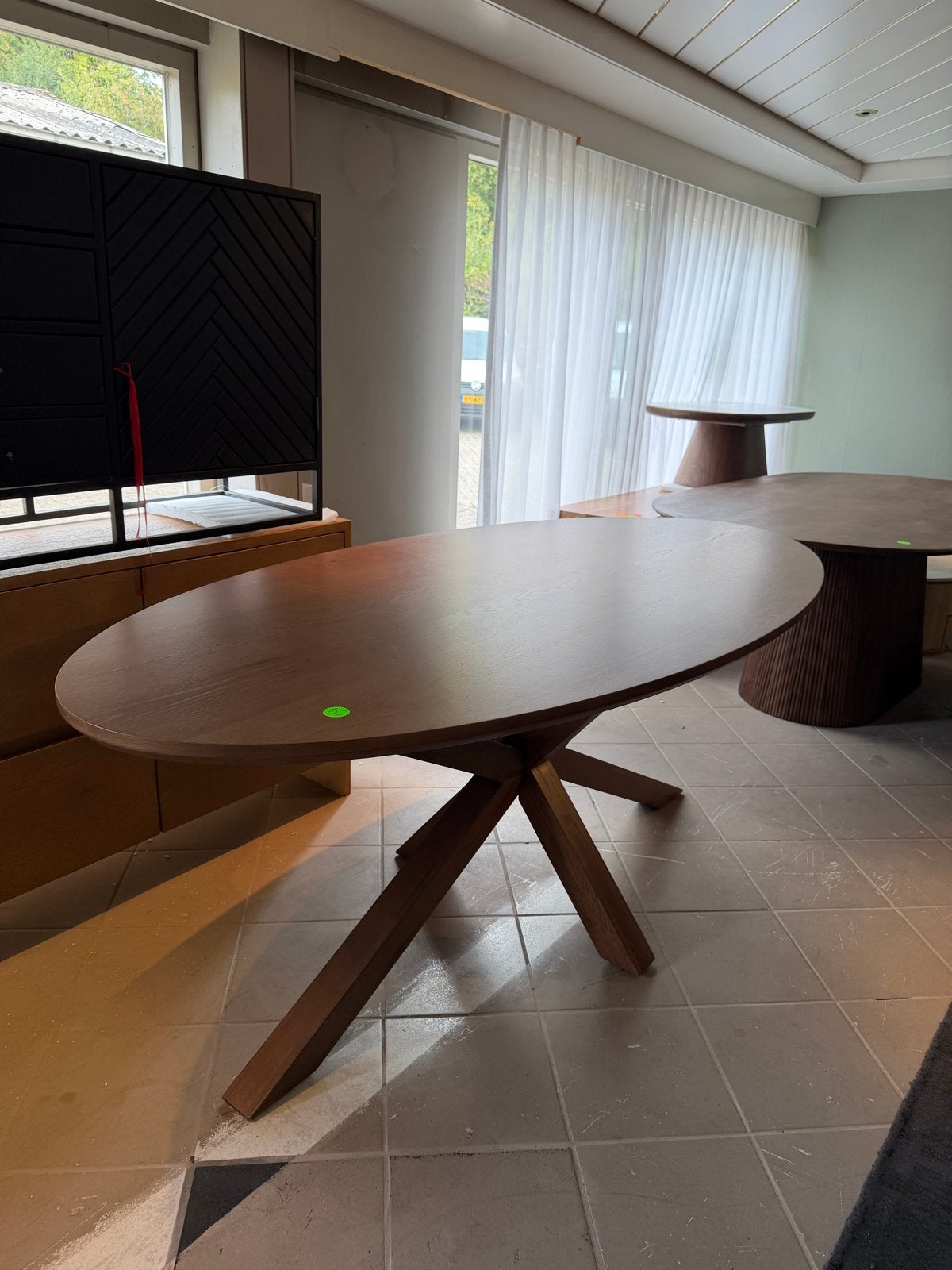Nieuwe ovale eettafel Deja Living eiken fineer 200x100cm, Ophalen, Japandi, Eikenhout, Nieuw