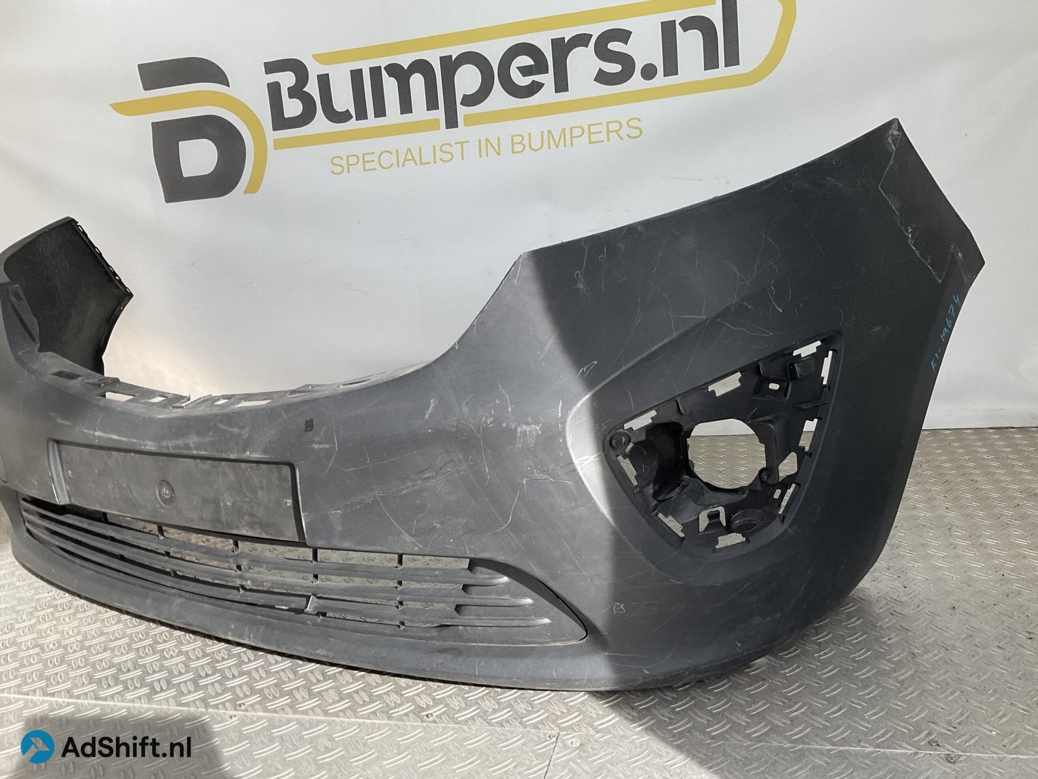 Bumper Renault Trafic Opel Vivaro 14-18 620228716R Voorbumpe, Bumper