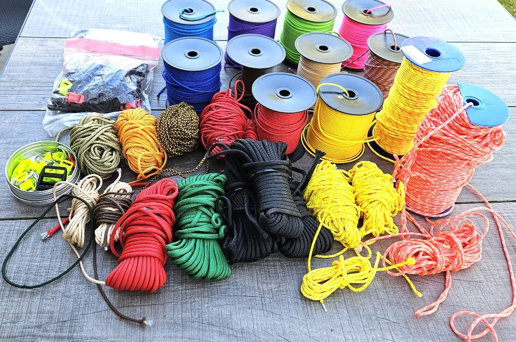 Parakoord , diverse kleuren en toebehoren, Ophalen, Overige thema's, Nieuw, Meerkleurig