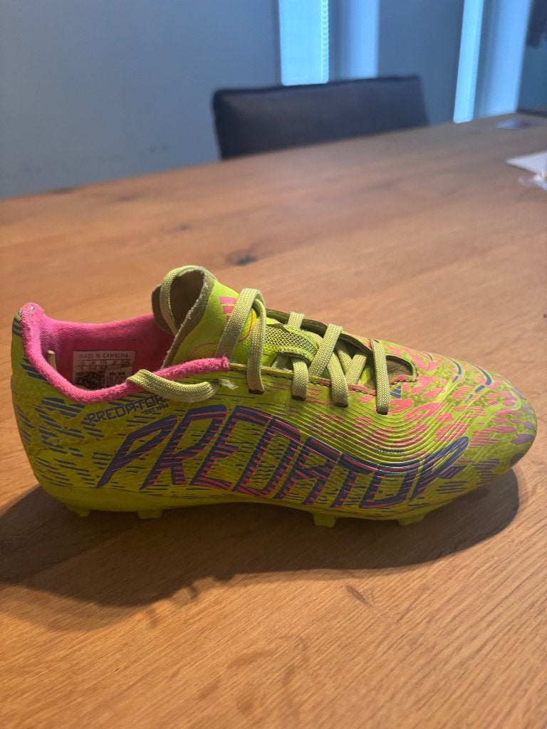 Adidas Predator League maat 32, Maat XS of kleiner, Schoenen, Ophalen of Verzenden, Zo goed als nieuw