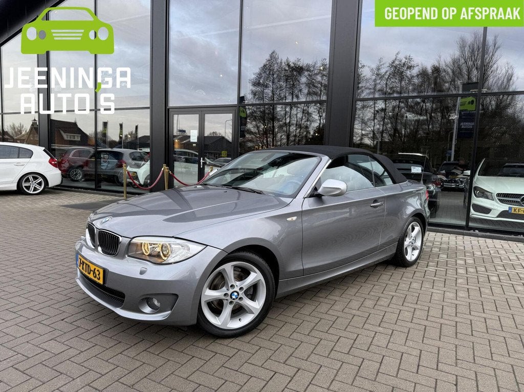 BMW 1-serie Cabrio 118i Exclusive Edition|Navi|Leer, Auto's, BMW, Euro 5, Achterwielaandrijving, Zwart, Cabriolet