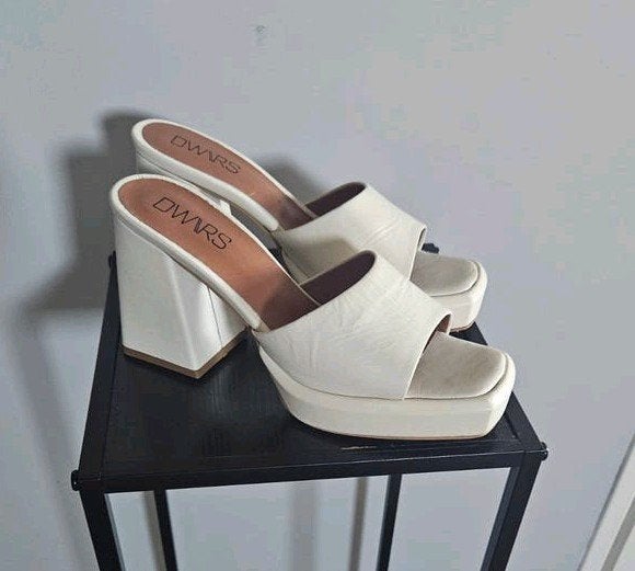 Slippers hoge blokhak off white DWRS mt 37, DWRS, Nieuw, Ophalen of Verzenden, Wit
