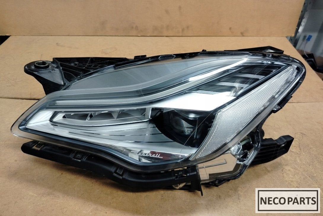 MASERATI QUATTROPORTE FACELIFT VOL LED KOPLAMP ORIGINEEL, Maserati, Gebruikt, -, -